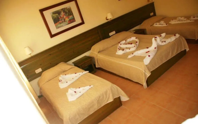 Tenda Hotel
