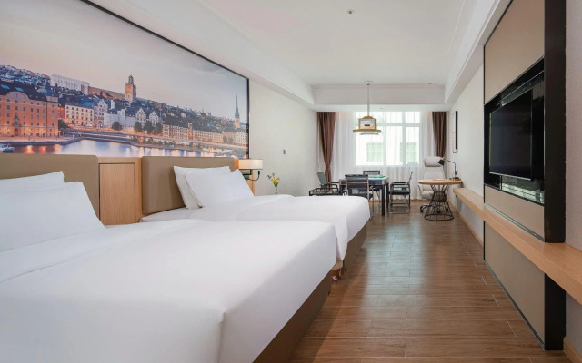 Vienna Hotel (Daojiao Store)