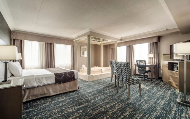 Monte Carlo Inn - Brampton Suites