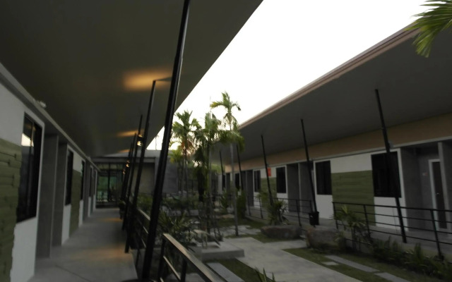 Mila Garden Hotel
