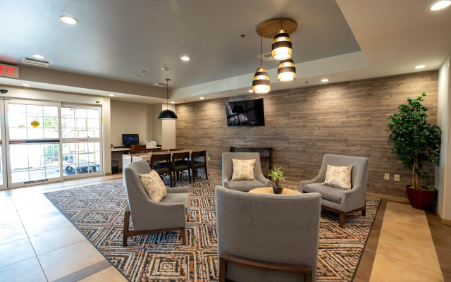Candlewood Suites Saint Joseph