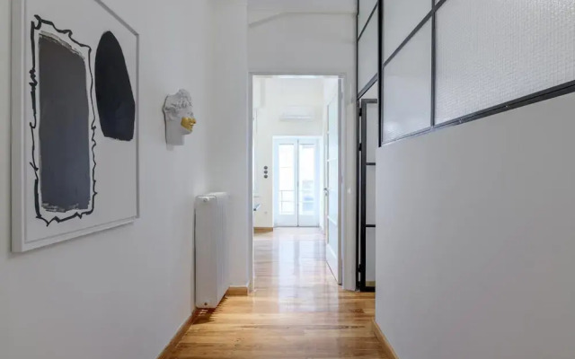 3bdr Modern Design Bright Interiors in Plaka