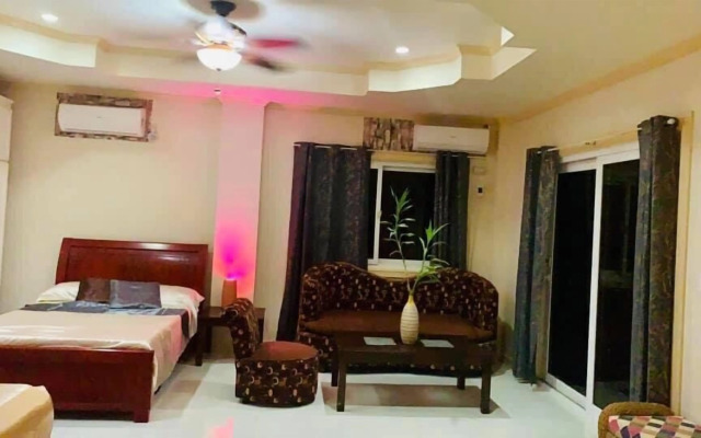 Pundaquit Luxury Resort