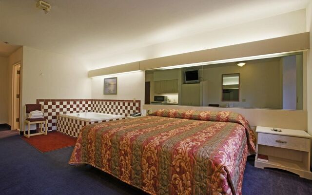 Americas Best Value Inn & Suites - N. Lima/Boardman