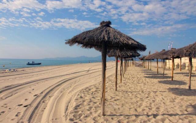 Mobil-home tout beau tout neuf, camping 4*, plage à pied !