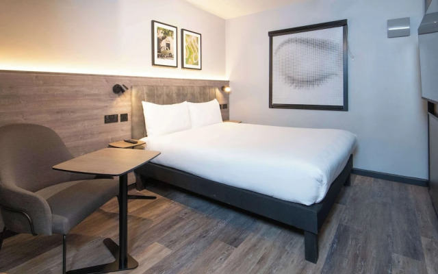 Ibis Styles London Gatwick Airport