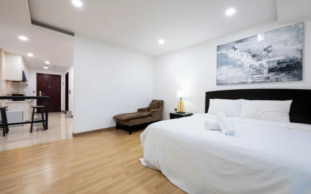 Olympia City Suite by Soben Homes