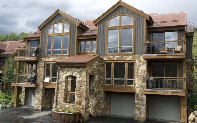 Terraces 502