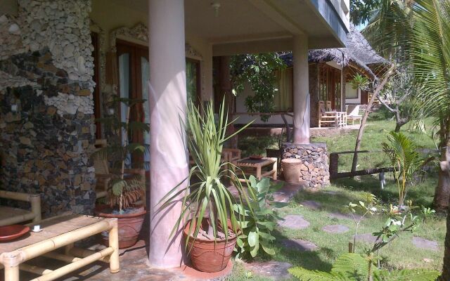 Segar Village