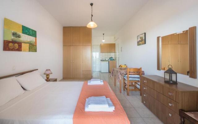 Yiannis Studios