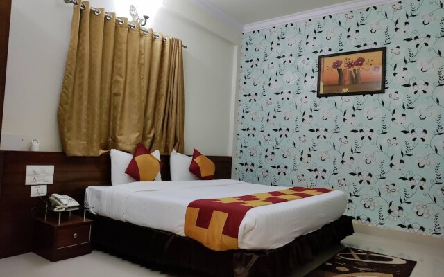 Hotel Voyagers 99