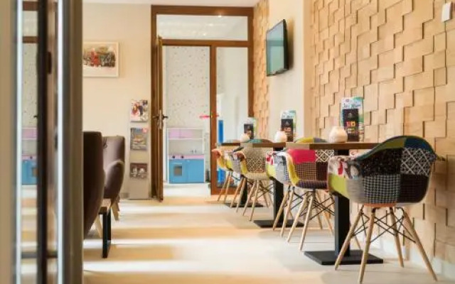Hotel Mons