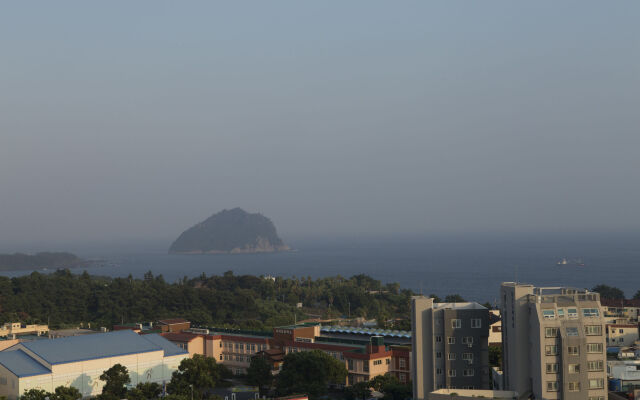 Hotel Golden Daisy Seogwipo Ocean