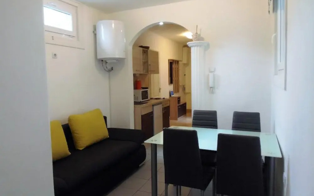 Budapest Promenade Apartments