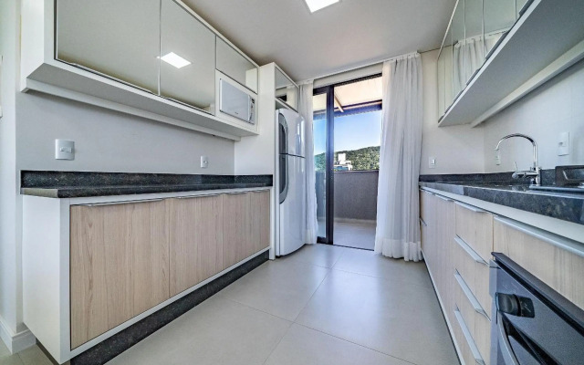 181 - Lindo apartamento 02 suítes em Mariscal