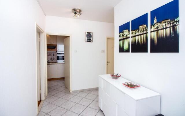 Apartment Luce