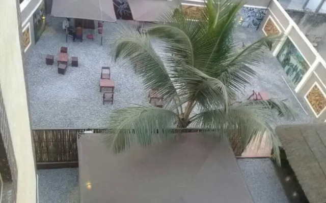 De Nelcom Resorts