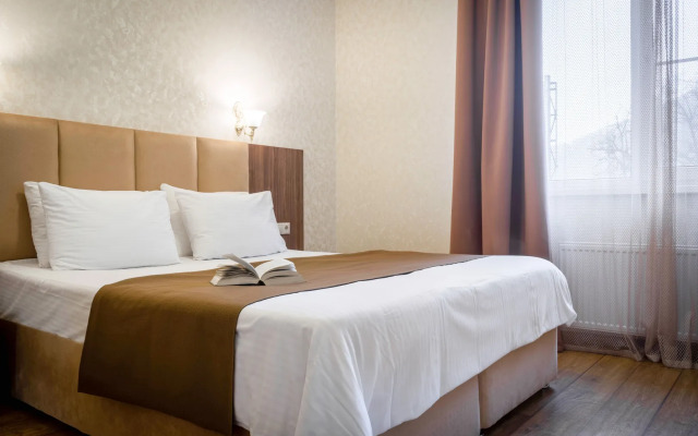 ЖК на Березовой 50 Deluxe Apartment