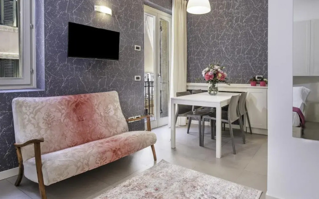Beautiful Studio Flat With Balcony in Front of Arena