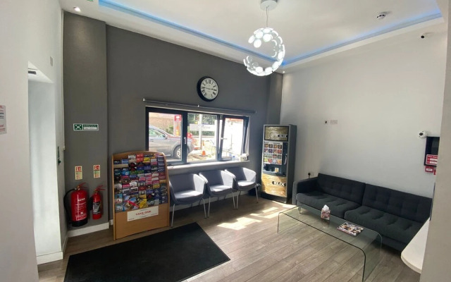 Sky Nights Hotel London Heathrow