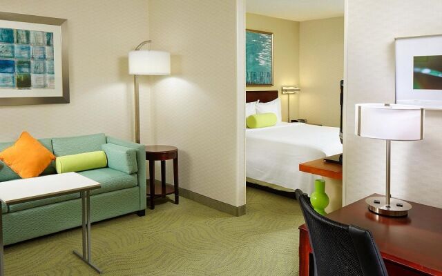 Staybridge Suites Pittsburgh Airport, an IHG Hotel