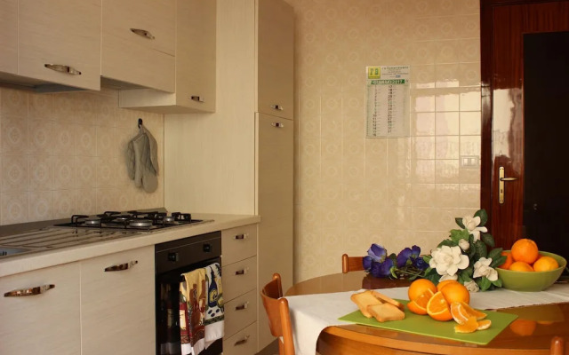 Lucy Apartment