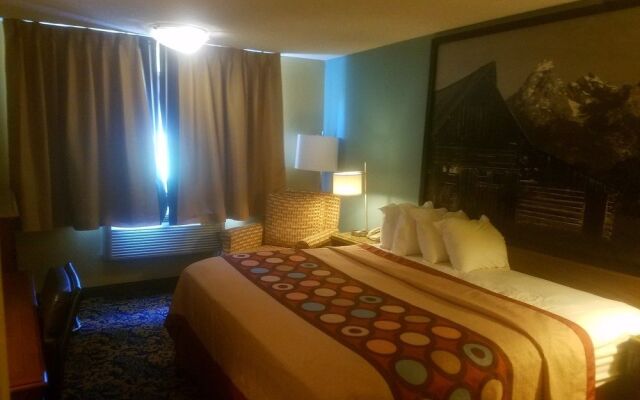 Super 8 By Wyndham Casper East Evansville