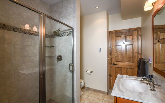 Skydance Holiday Home