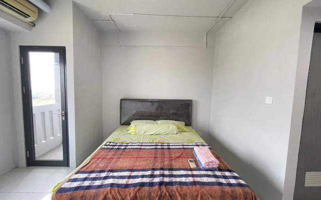 Keny Room @ Apt Riverdale Cikarang