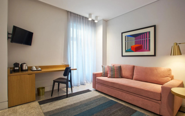 Vol.5 The Mini Lodge