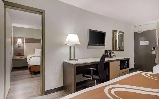 Quality Inn (Carterville)