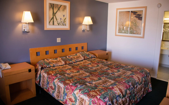 Travel Inn - In Phoenix (Alhambra)