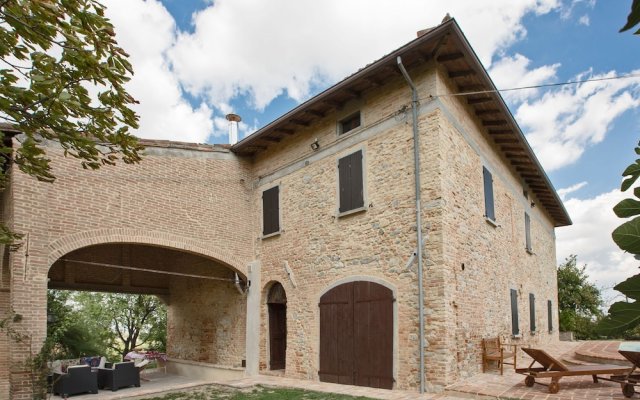 Luxurious Villa in Tabiano Castello with Swimming Pool