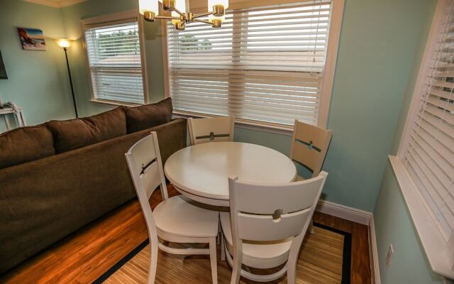 203 Fairweather Villa B