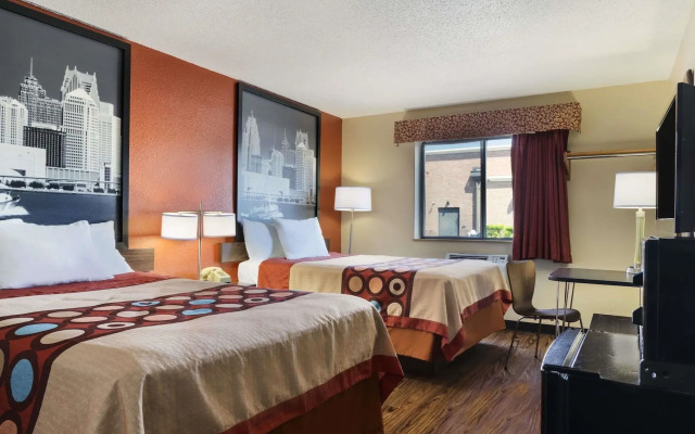 Super 8 Taylor/Detroit Area