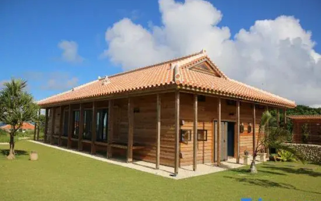 Yoga Retreat Village, KSaNa