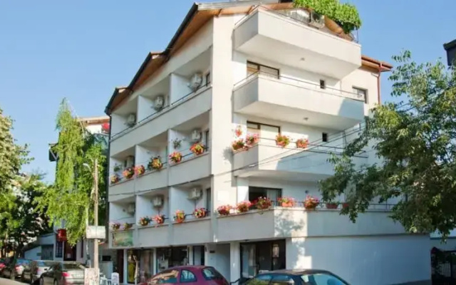 Vania Guest House