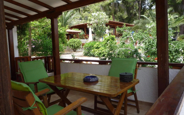 Saronikos Residences