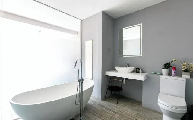 Executive Sandton City 2bedroom Apartment