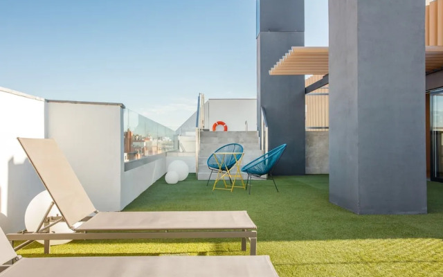 Java - 3 Bedroom and Shared Pool in Almagro