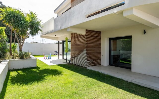 Superbe villa moderne avec piscine à Marseille