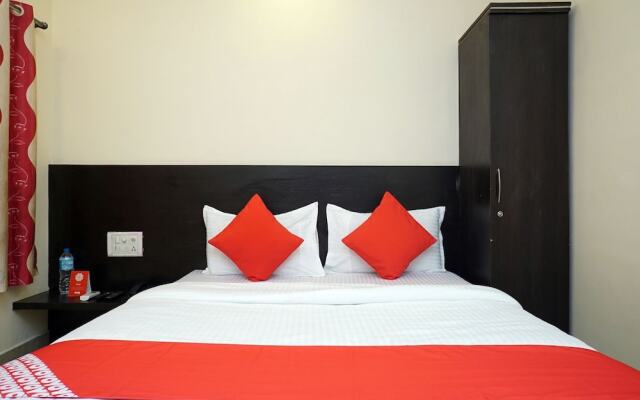 OYO 22041 Jijau Residency