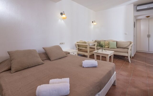Mourtzanakis Residence