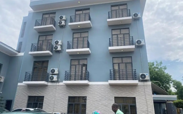 Mont Kalm Swiss Pearl Continental Hotel