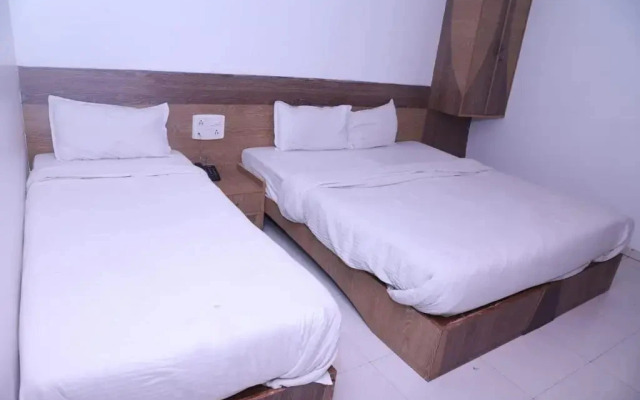 Hotel Kewal