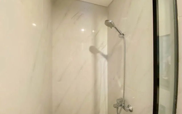 Elegant And Homey Studio Ciputra World 2 Apartment