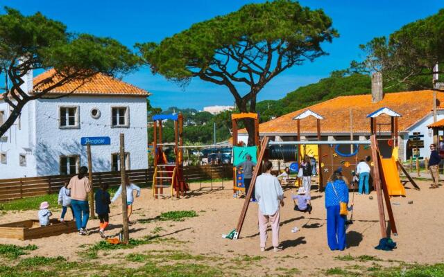 Oasis Backpackers Hostel Sintra Surf