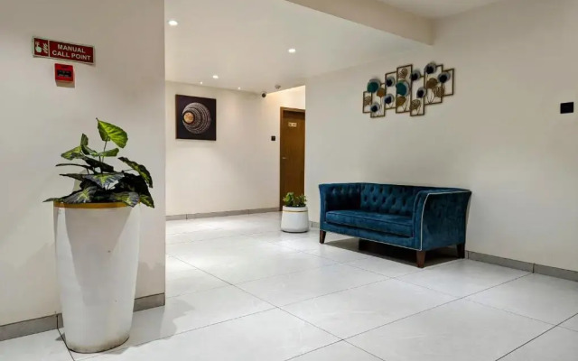 Hotel Red Chillee Restro