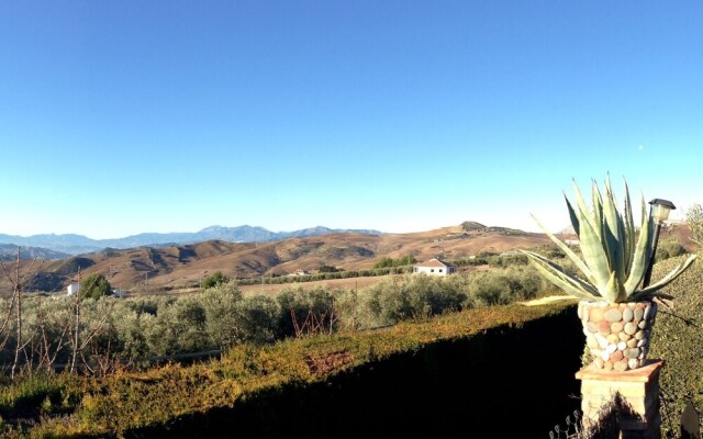 Traditional Andalusian Villa in La Higuera