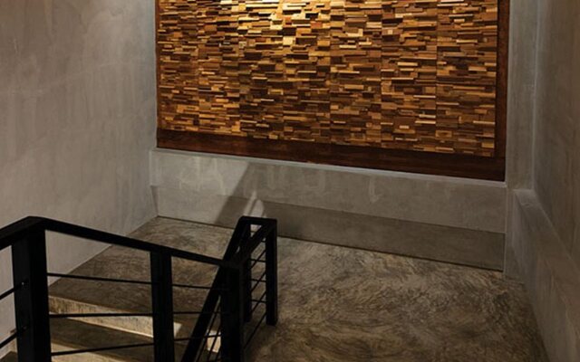 Thapae Loft